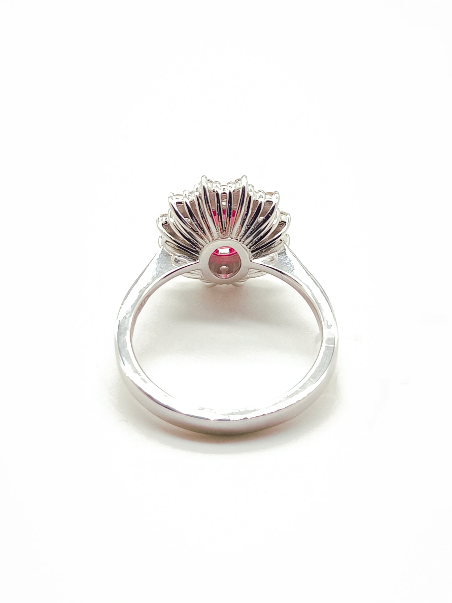 Anello in oro con rubino e diamanti - Gioielli Pavan