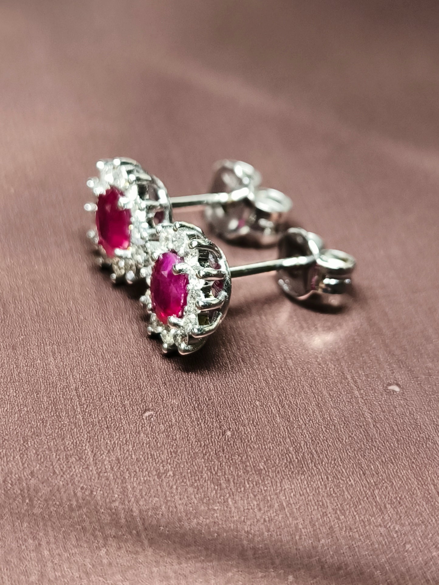 Orecchini Orecchini in oro con diamanti e Rubini - Gioielli Pavan