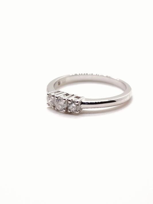 Anello Anello in oro trilogy con diamanti 0,30ct - Gioielli Pavan