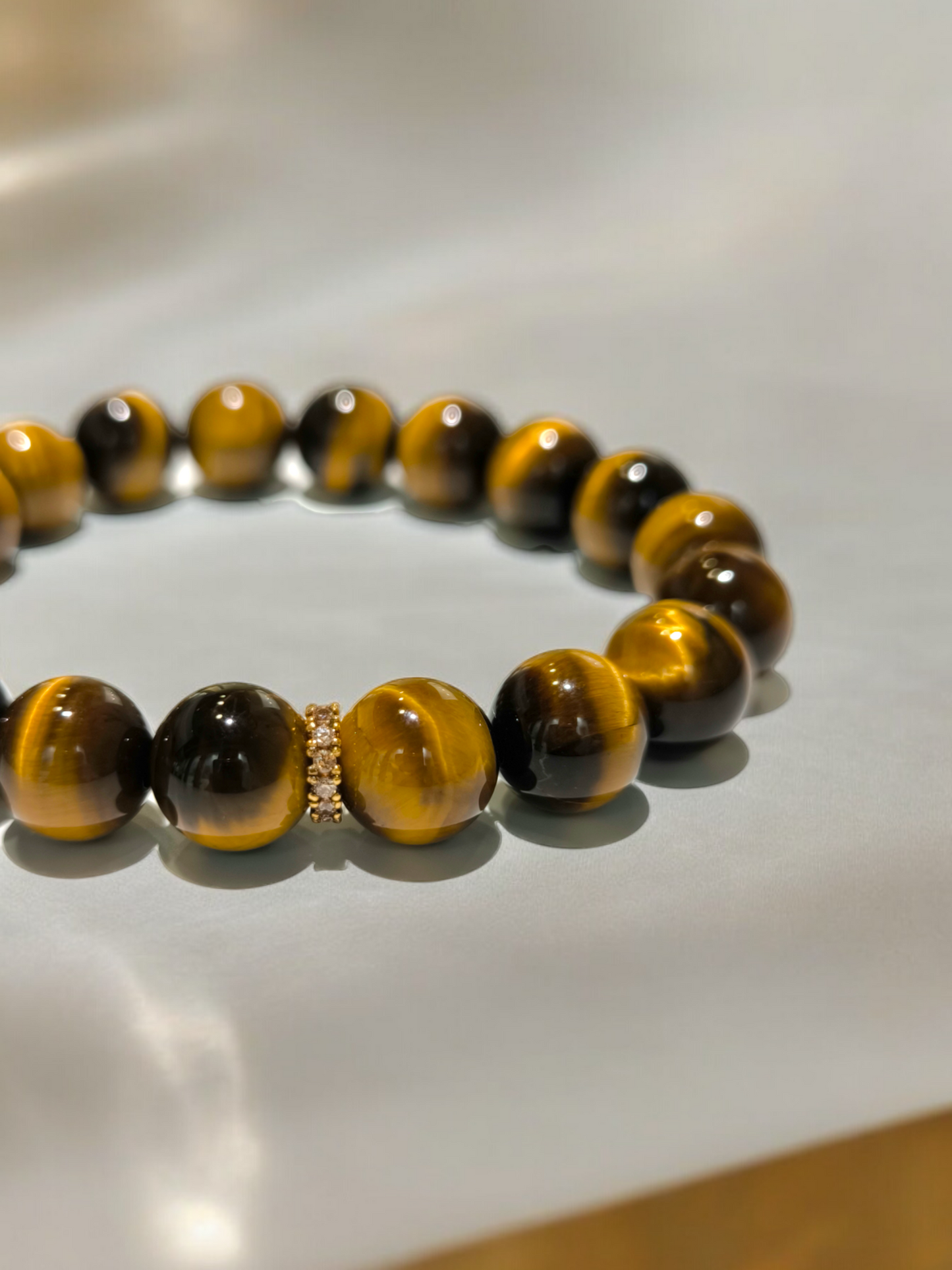 Bracciale Bracciale elastico in occhio di tigre e zirconi - Gioielli Pavan