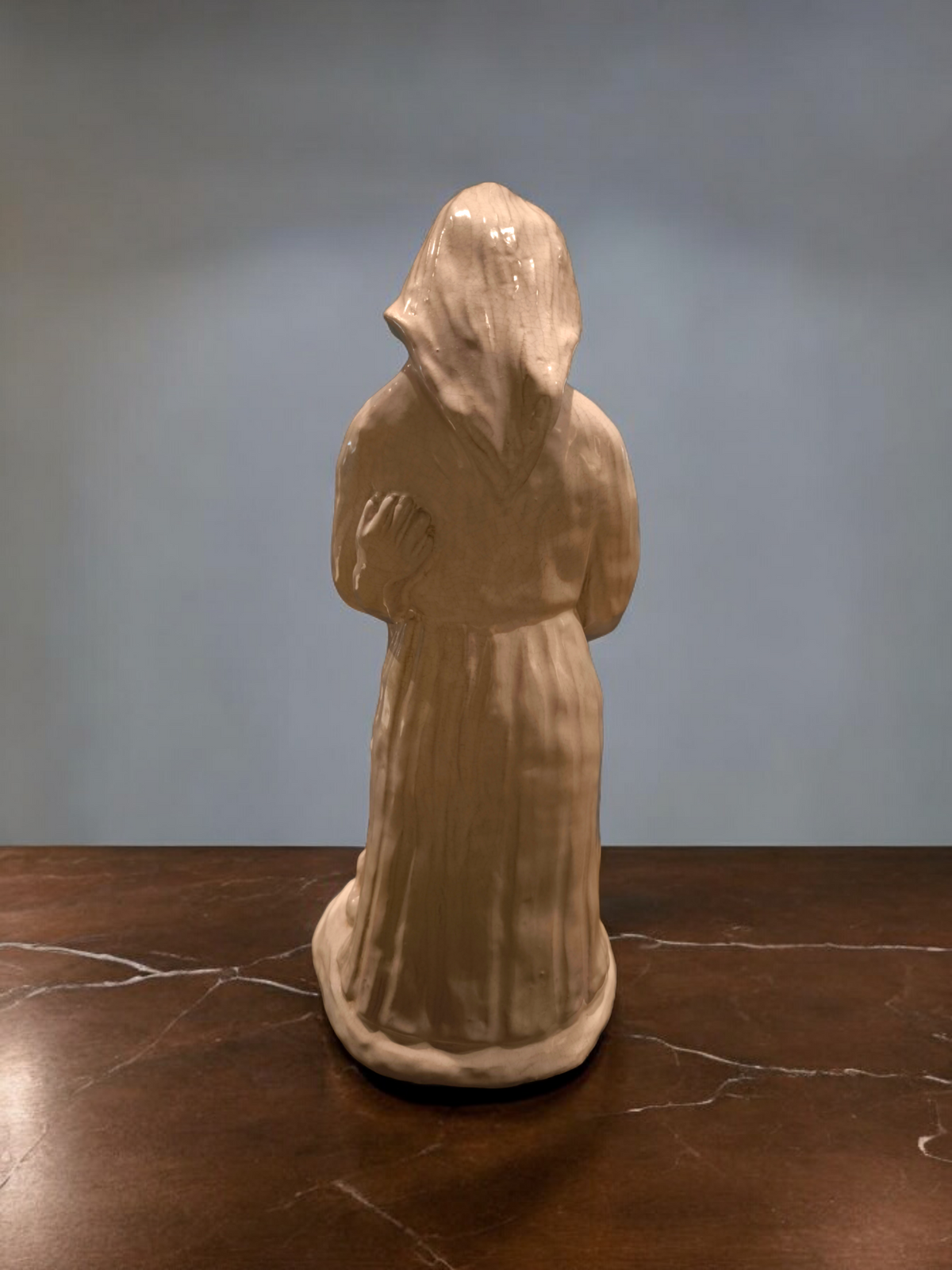 Scultura in maiolica Maternità abbraccio - Gioielli Pavan