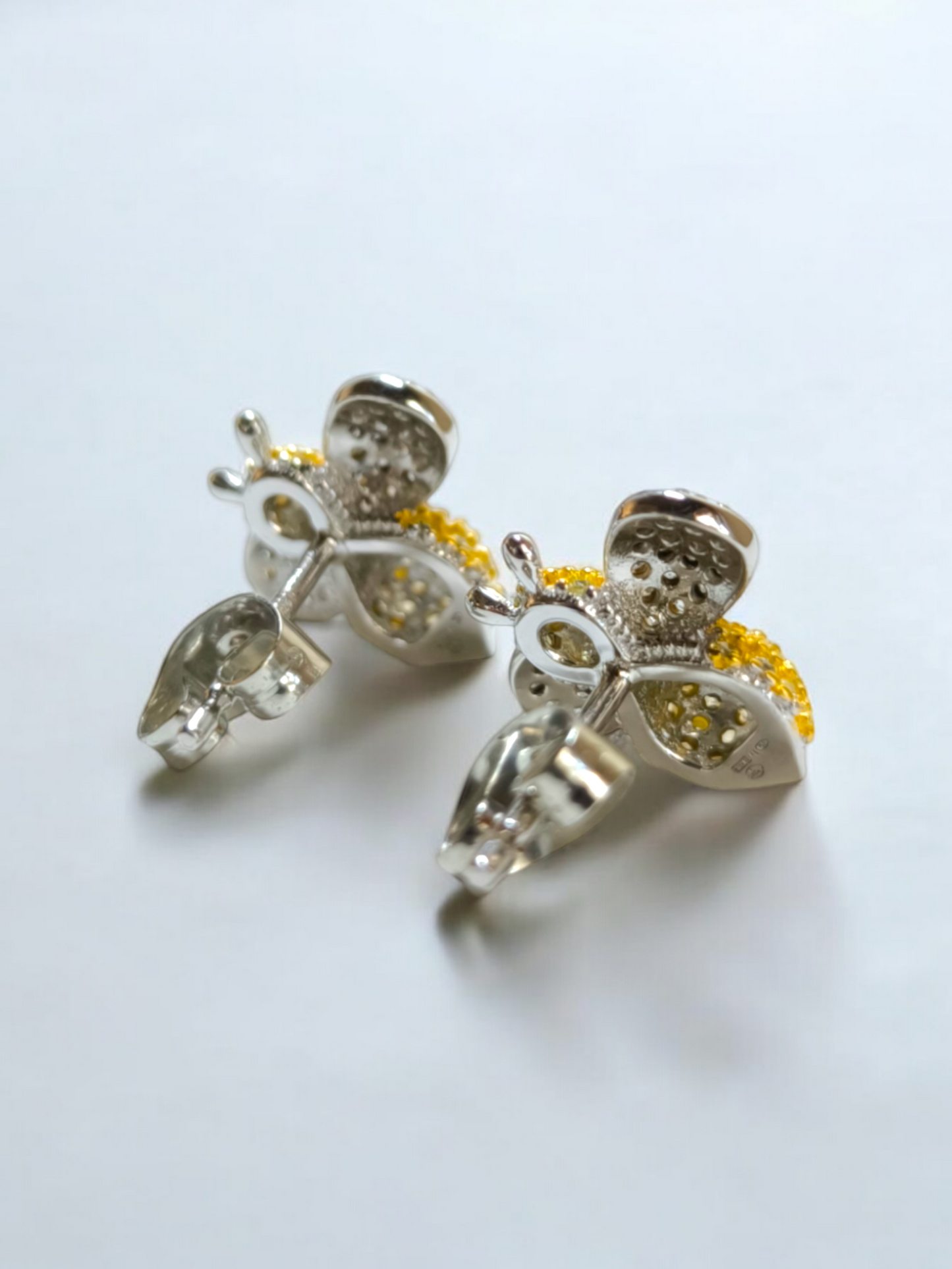Orecchini Orecchini a lobo ape a pavé - Gioielli Pavan