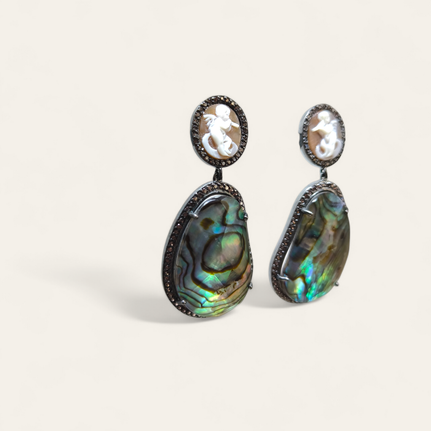 Orecchini Orecchini in argento con cameo madreperla e quarzo ialino - Gioielli Pavan