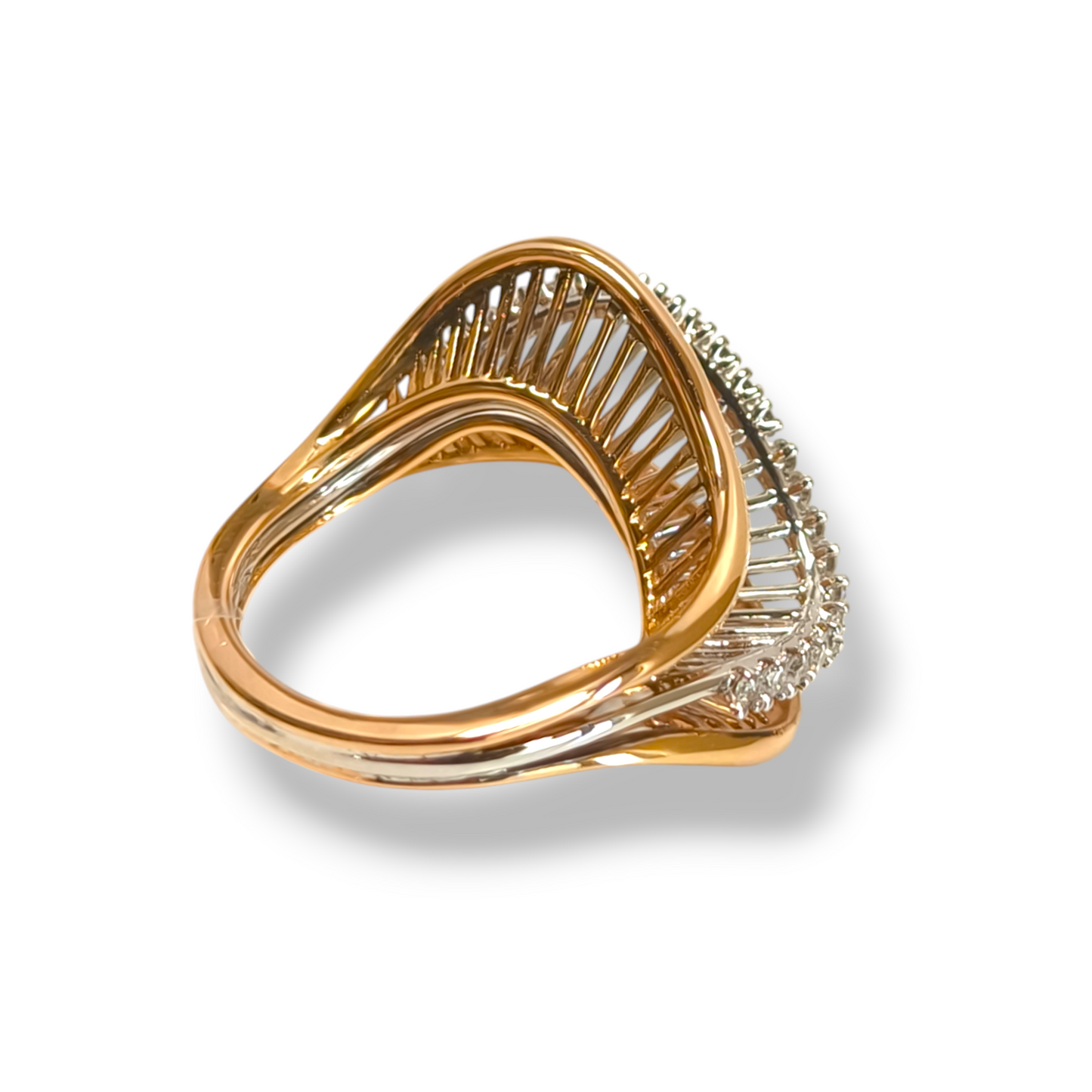 Anello Anello in oro con diamanti a onde - Gioielli Pavan