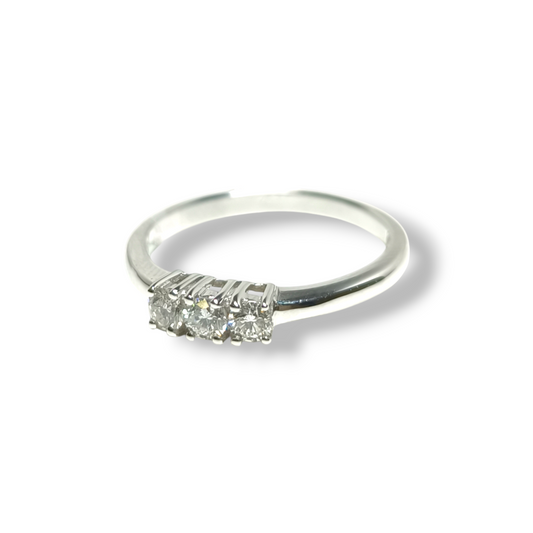 Anello Anello in oro trilogy con diamanti 0,30ct - Gioielli Pavan
