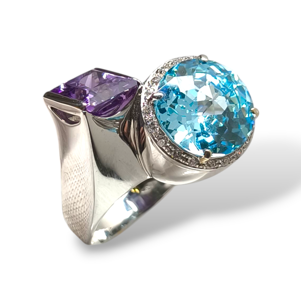 Anello in oro con zirconi a pavé - Gioielli Pavan