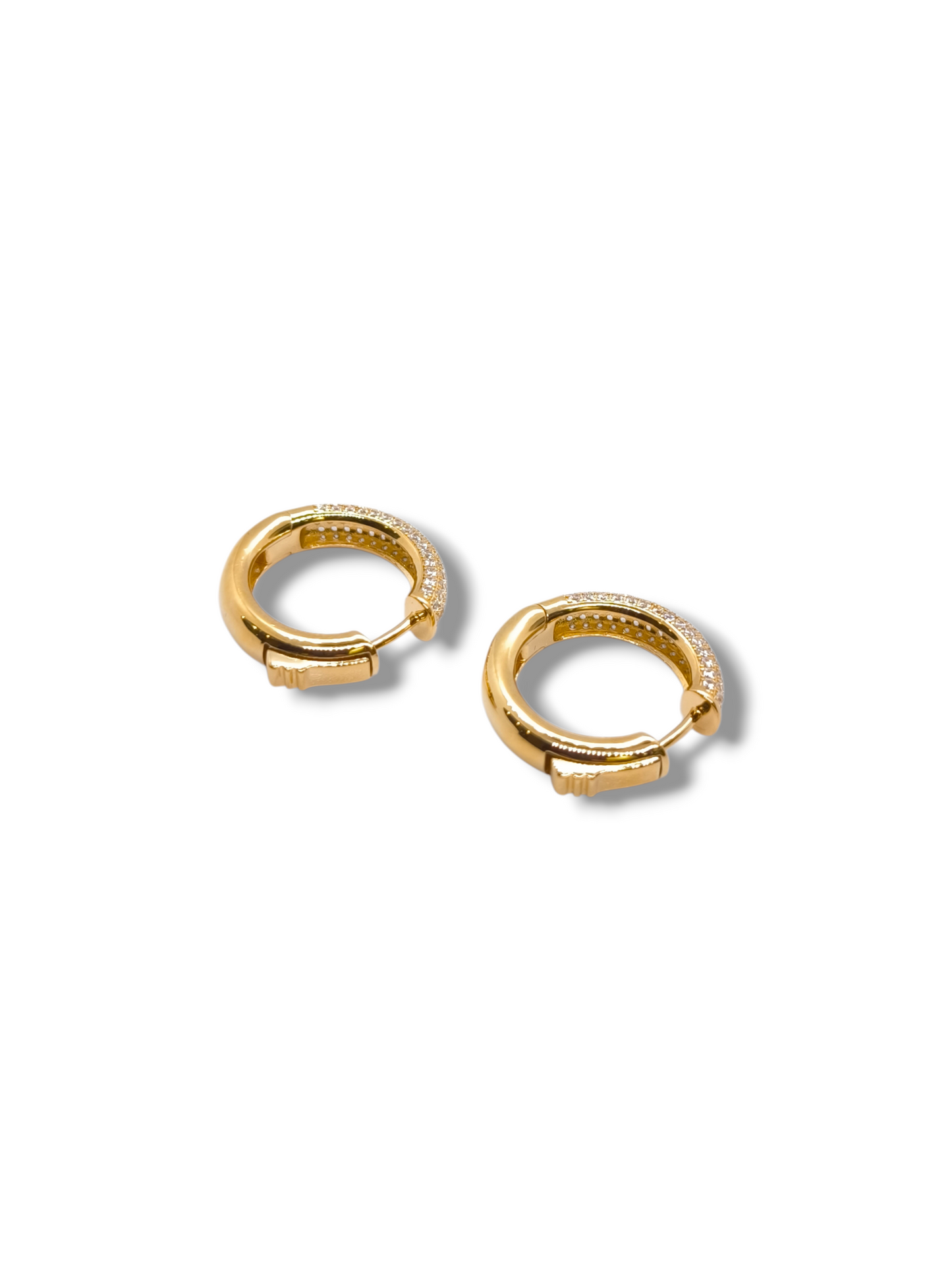 Orecchini Orecchini cerchio a scattino con pulsante con pavé di zirconi in argento 925 - Gioielli Pavan