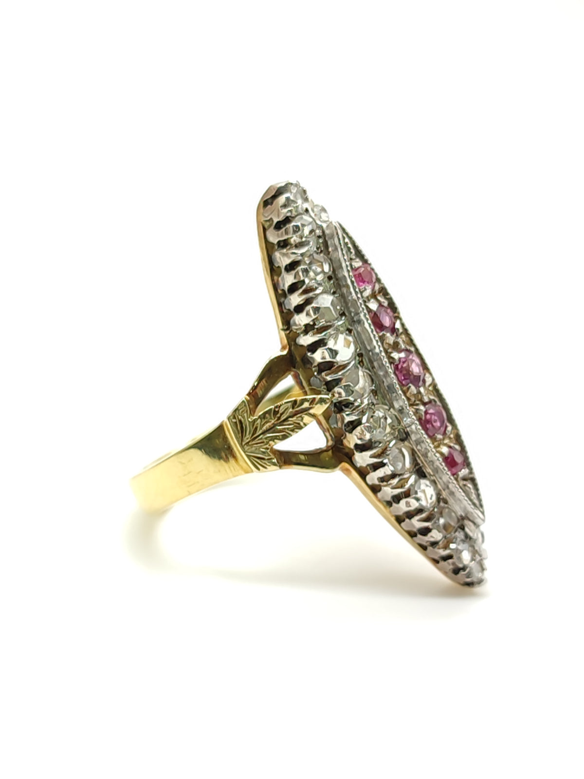 Anello in oro con rubini e diamanti - Gioielli Pavan