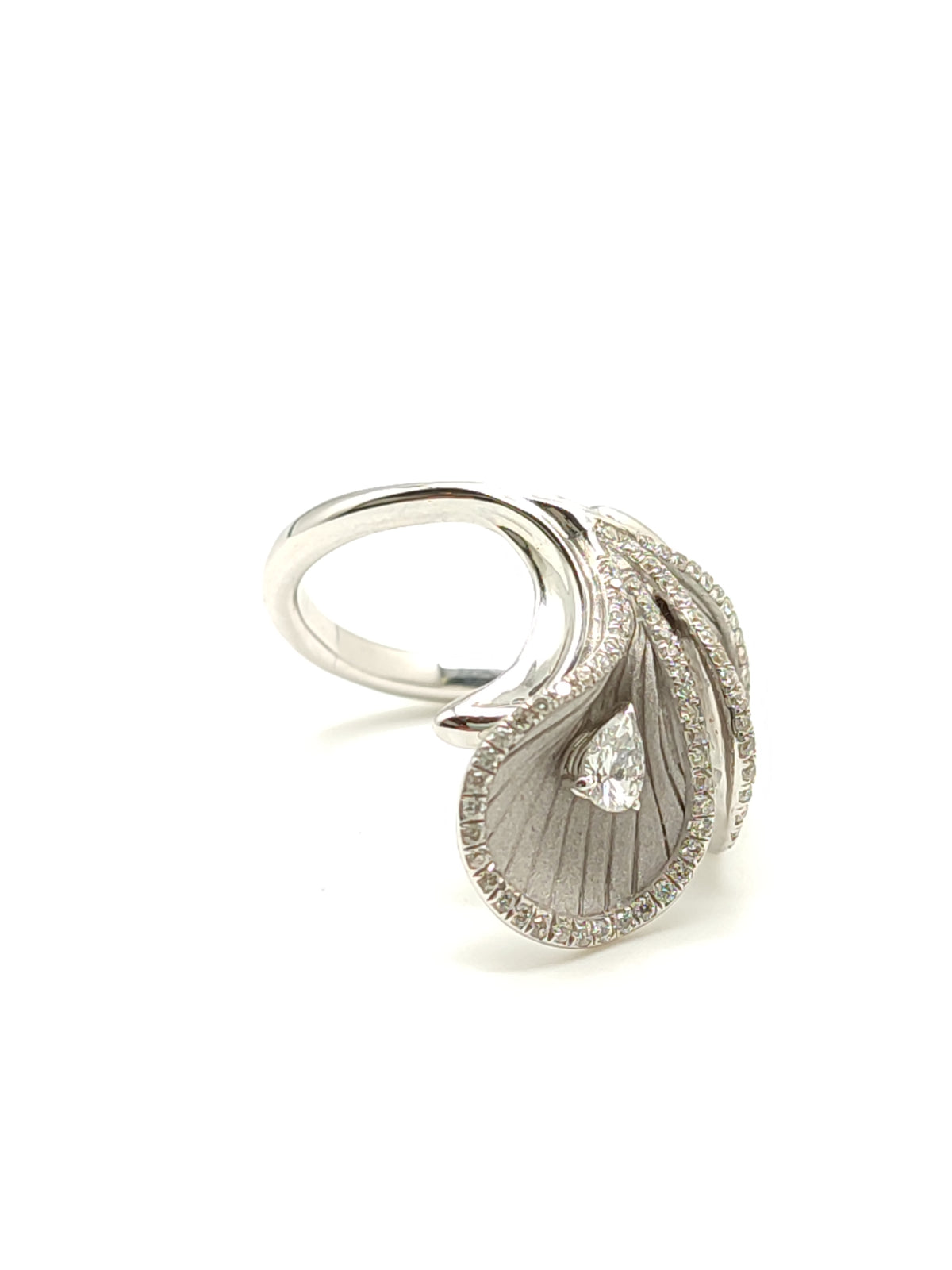 Anello Premiere in Oro Bianco 18kt con Diamanti 0,80 ct - Cammilli - Gioielli Pavan
