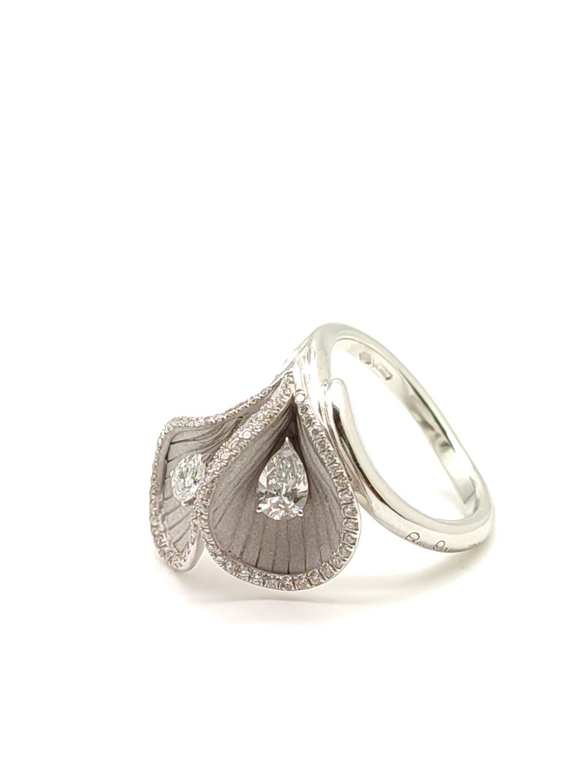 Anello Premiere in Oro Bianco 18kt con Diamanti 0,80 ct - Cammilli - Gioielli Pavan