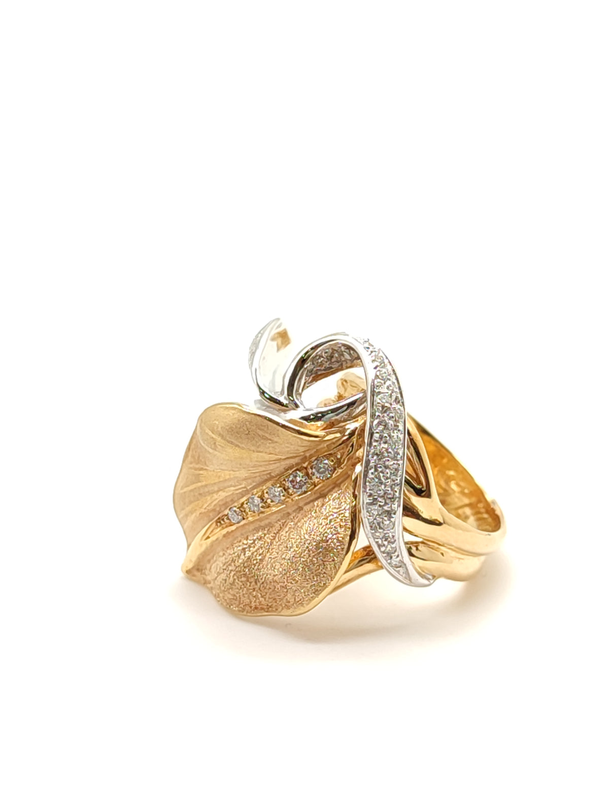 Anello Foglie in Oro Bianco Ice e Orange Apricot 18kt con Diamanti 0,24 ct - Cammilli - Gioielli Pavan