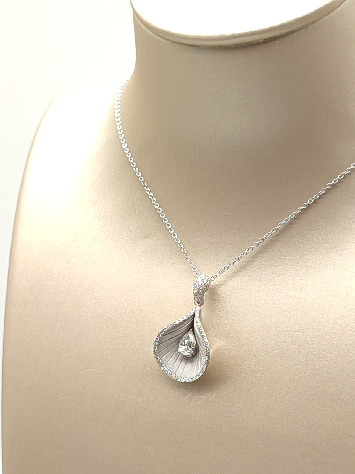 Girocollo Premiere Oro Orange Apricot Diamanti 0,53 ct - Annamaria Cammilli - Gioielli Pavan