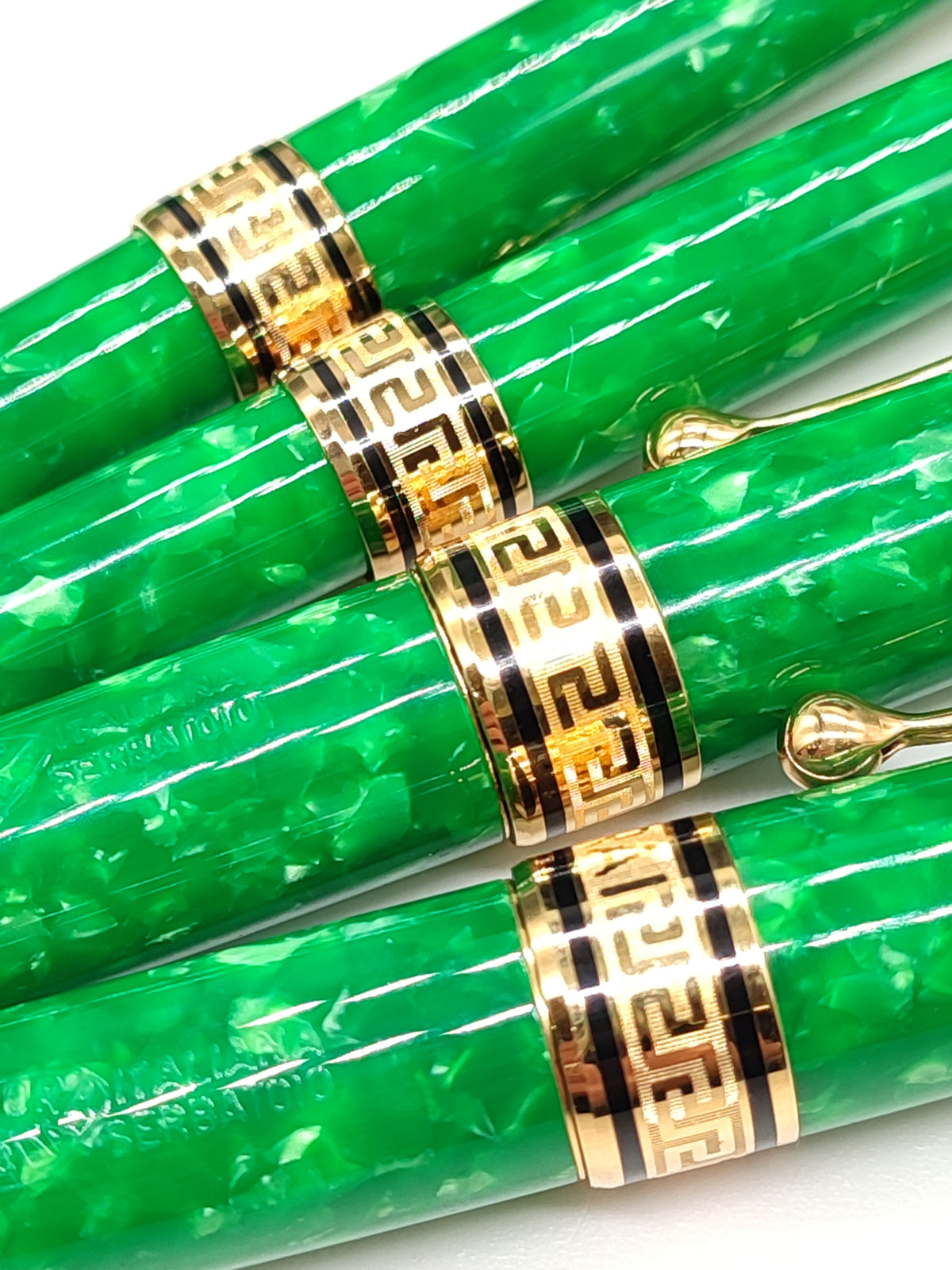 Cofanetto Penne Aurora Primavera Limited Edition - Oro 750 e Smalto Verde - Gioielli Pavan