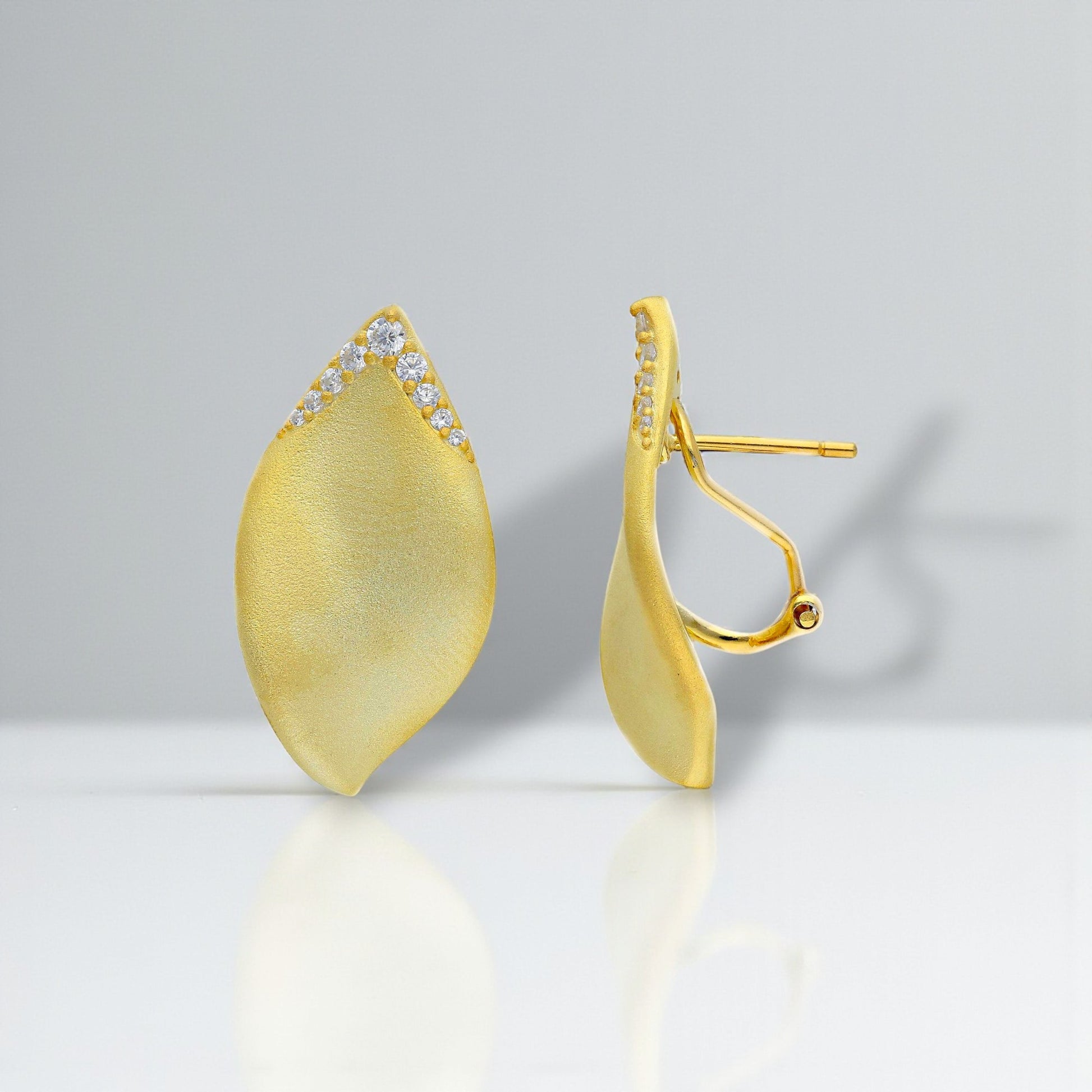 Orecchini Orecchini in argento dorato a forma di fiore con zirconi - Gioielli Pavan