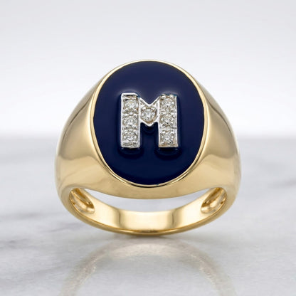 Anello Chevalier in Oro 18 kt con Lettera M, Diamanti e Smalto Blu