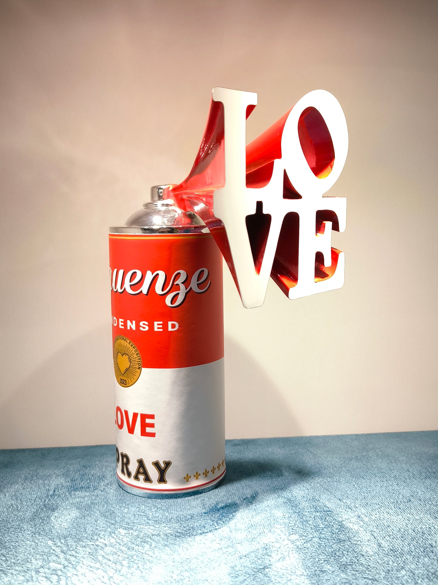 Home decor pop art - enamelled Love spray Sequences