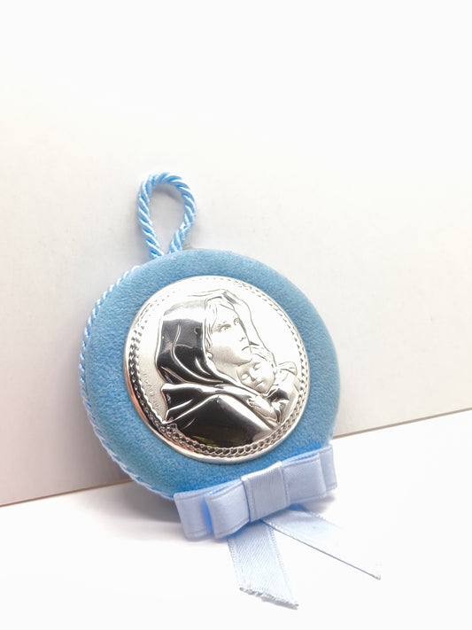 Light blue maternity hanging coat of arms