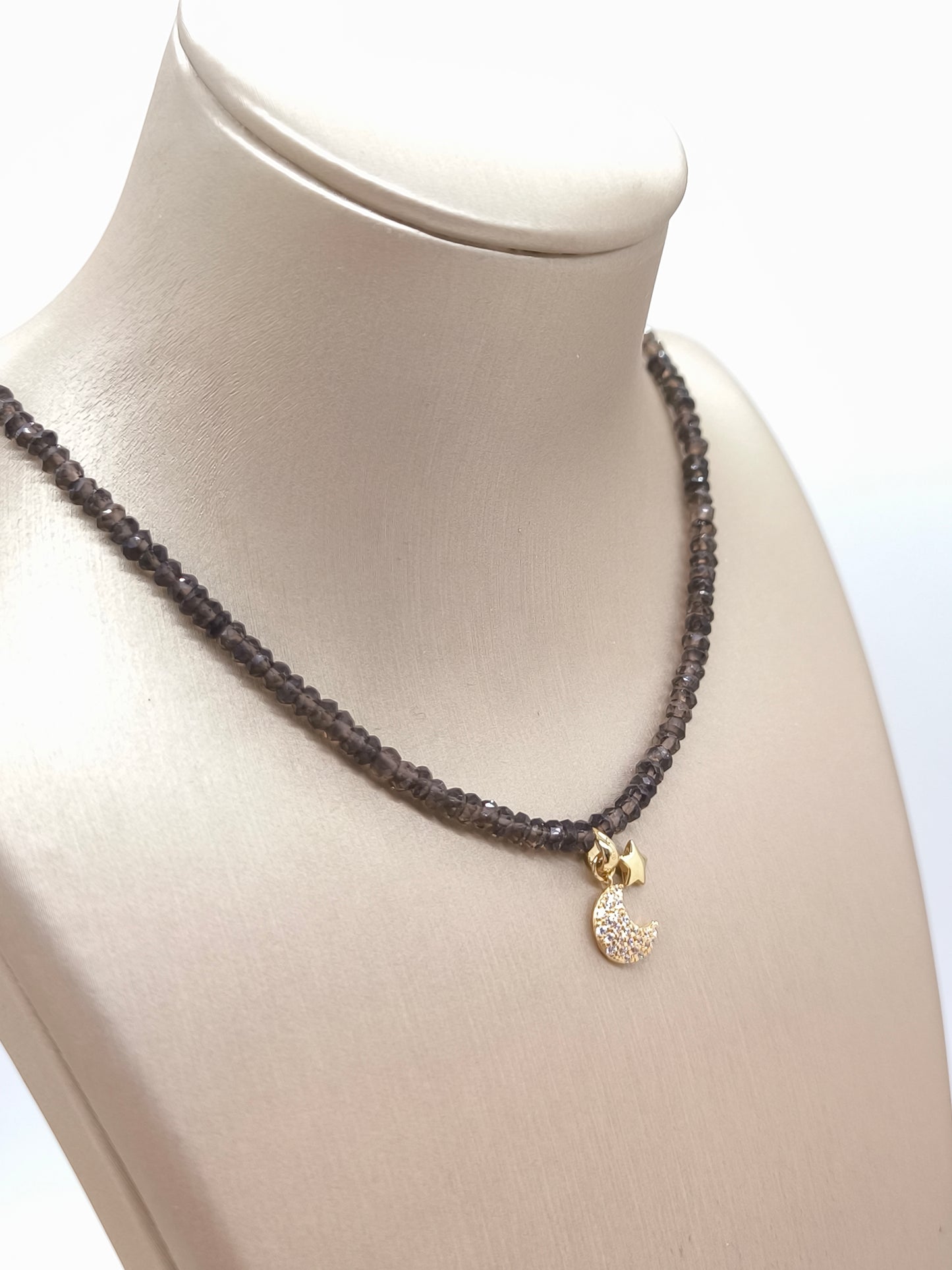 Star and moon necklace in gold and semi-precious stones