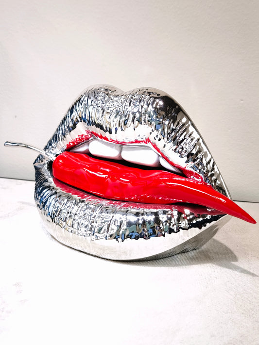 Pop-art silver mouth with chili pepper