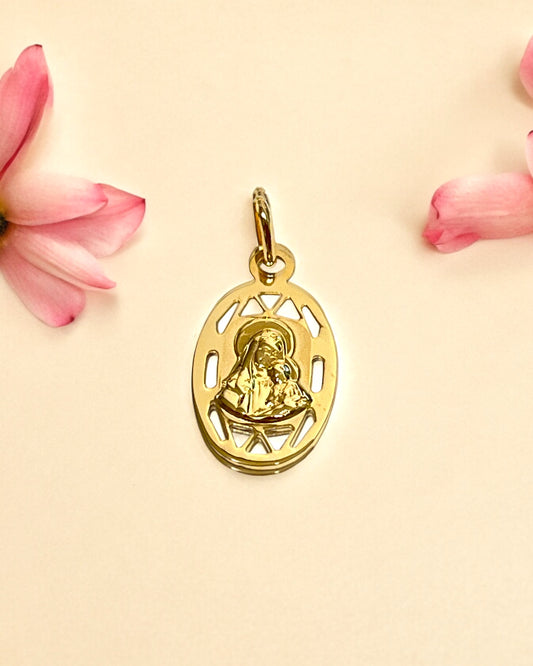 Yellow gold Madonna pendant