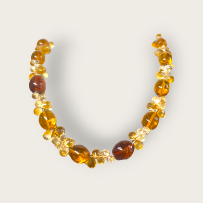 Gold necklace with Dominican amber and citrine quartz