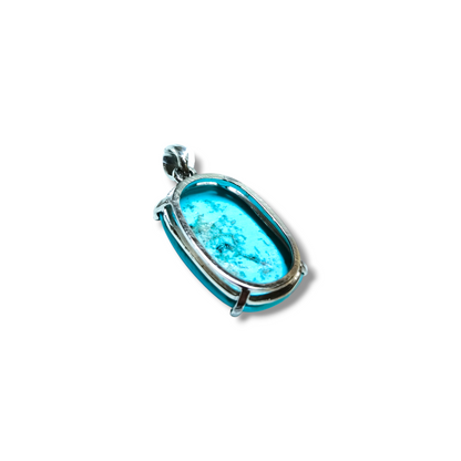 White gold pendant with rectangular turquoise