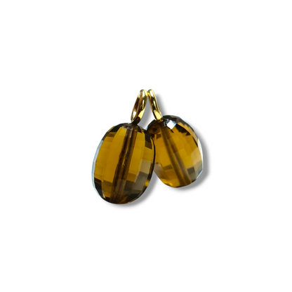 Pair of yellow gold pendants with Madeira quartz