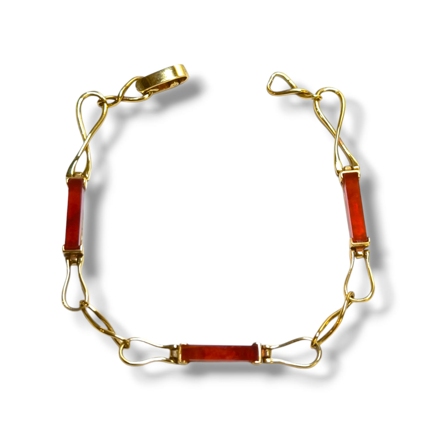 Geometric yellow gold bracelet with carnelian