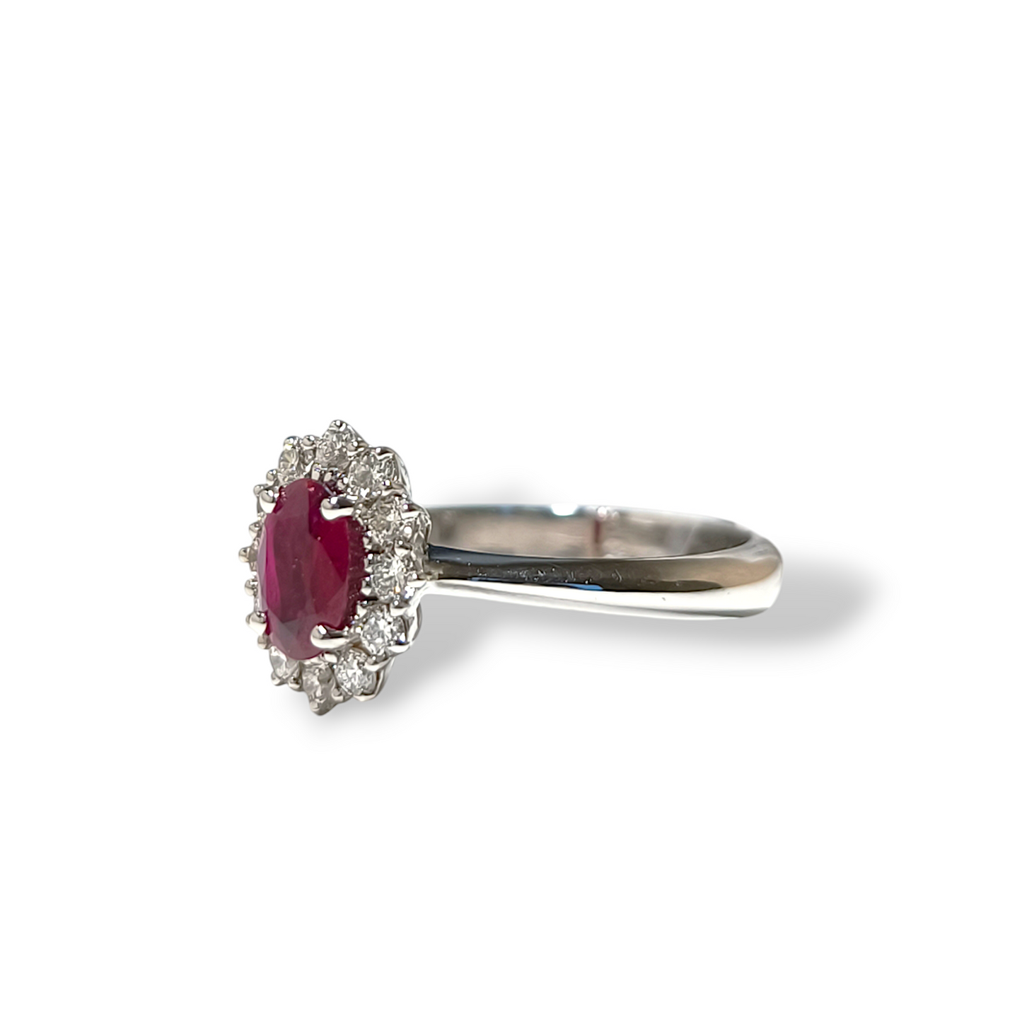 Gold ring with diamonds and ruby