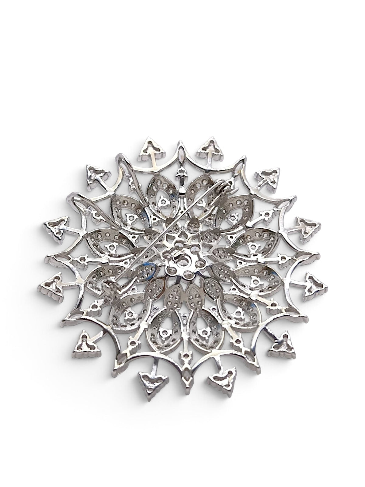 Spilla rinascimentale in argento 925 con zirconi pavé
