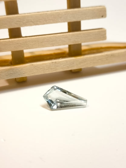 gemme Topazio light blu pentagono 4,57ct - Gioielli Pavan