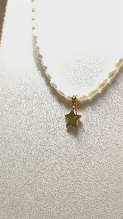 Star choker in gold and pearls