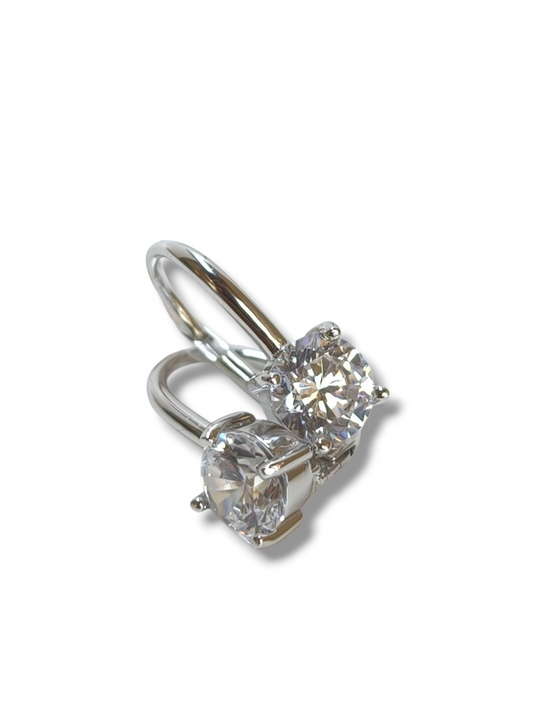 Orecchini Orecchini in argento a monachella con punto luce di zirconi - Gioielli Pavan