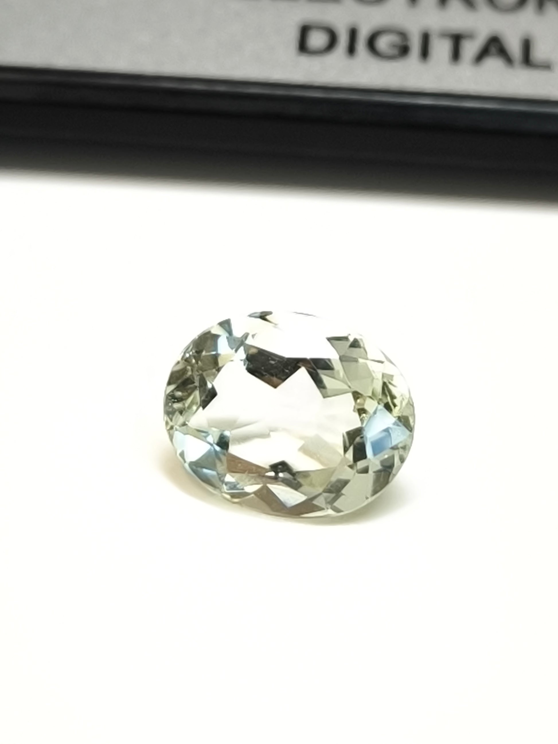 gemme Berillo Eliodoro ovale 3,92ct - Gioielli Pavan