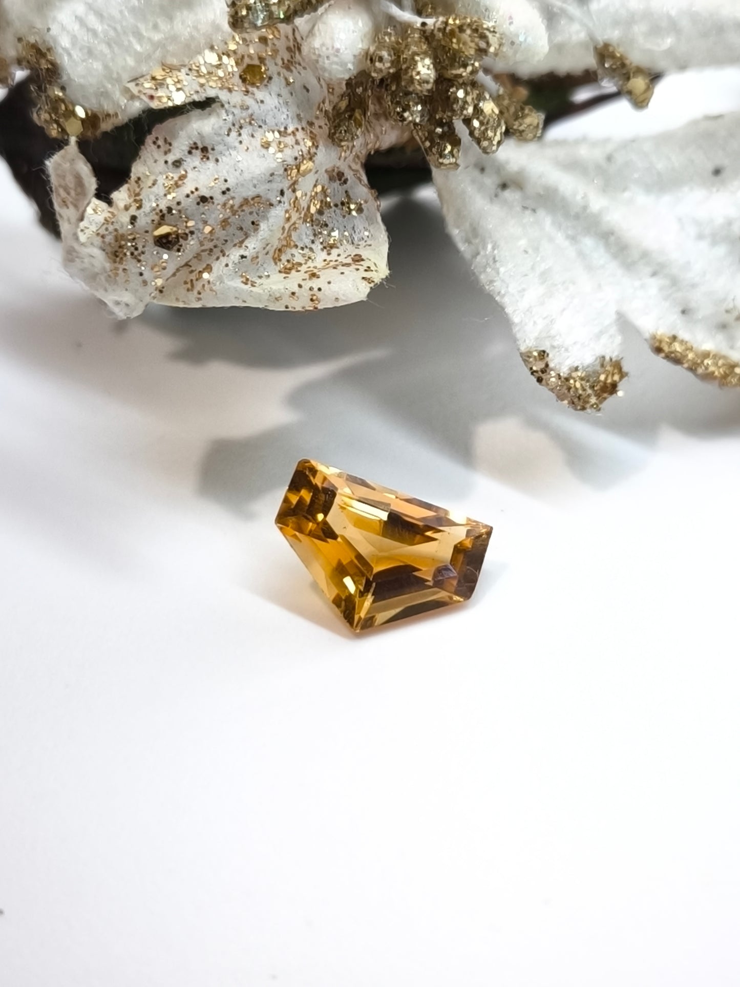 gemme Quarzo citrino pentagono 2,85ct - Gioielli Pavan