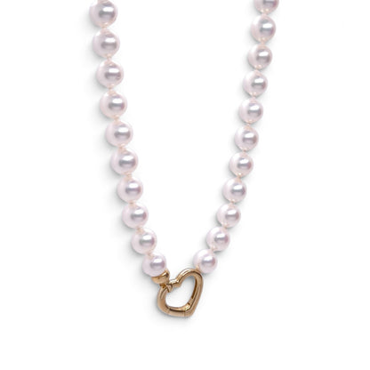 Girocollo di perle d’acqua dolce con cuore in oro giallo 18 kt