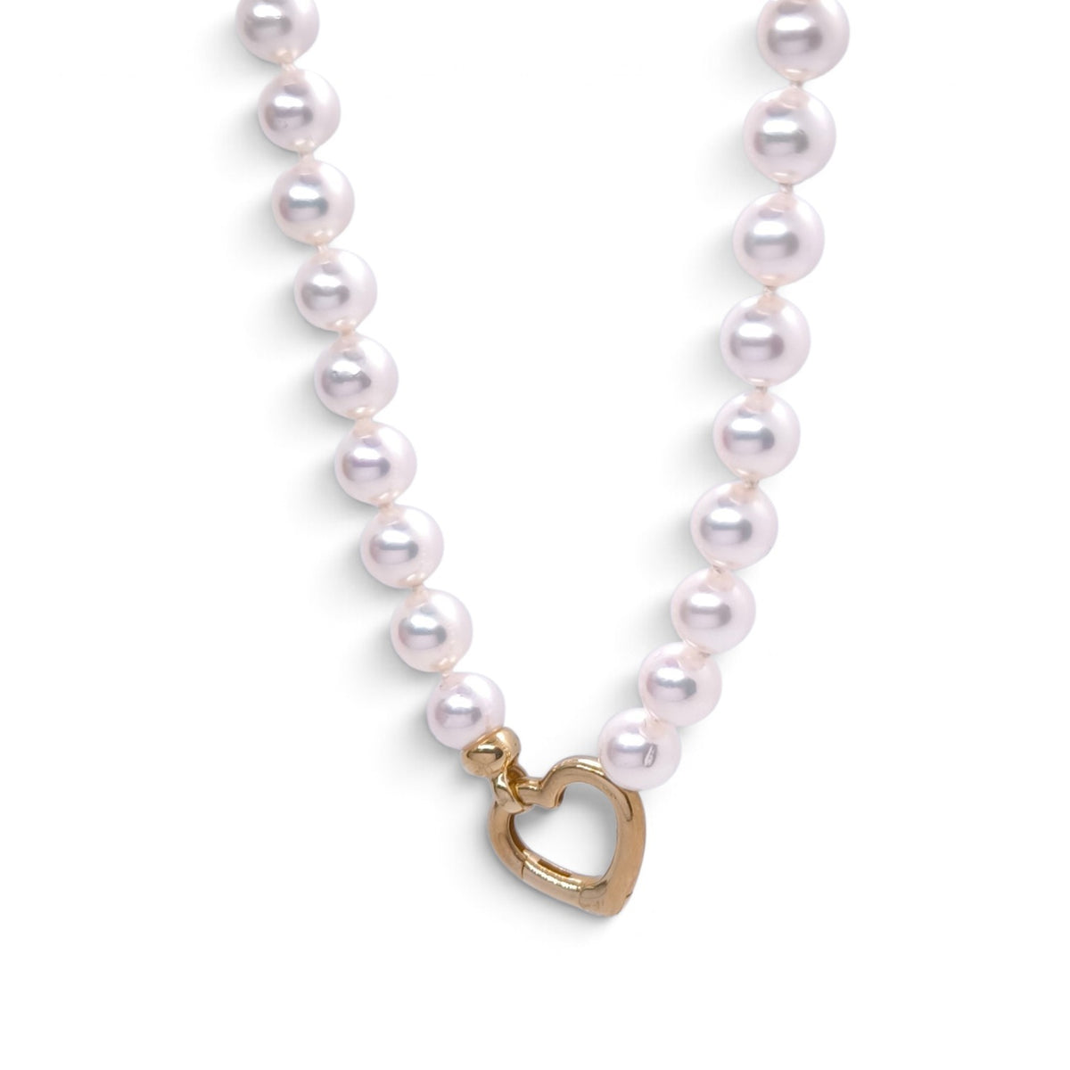 Girocollo di perle d’acqua dolce con cuore in oro giallo 18 kt