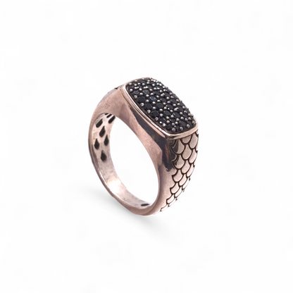 Anello Anello Chevalier Albert M. in Argento 925 con Zirconi Neri - Gioielli Pavan