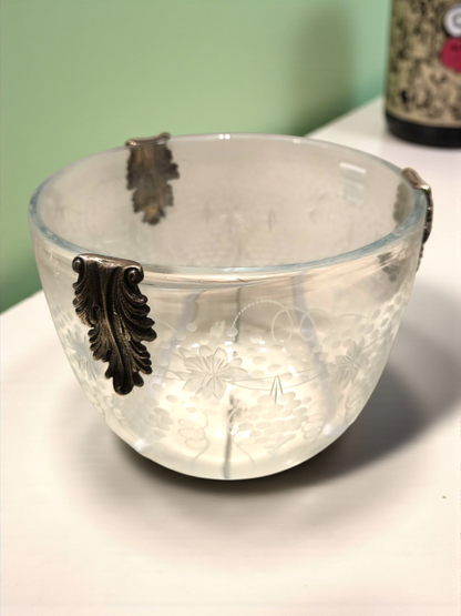 soprammobile Vaso porta oggetti in cristallo con disegni serigrafati e elementi in argento - Gioielli Pavan