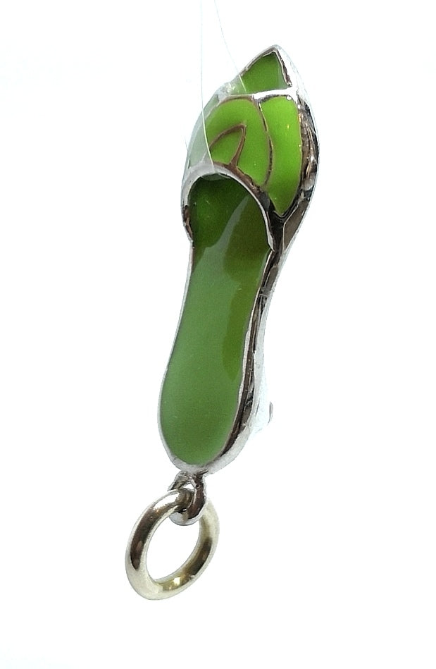 Green shoe pendant