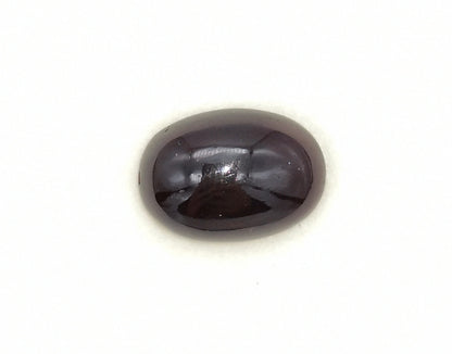 Pavan Jewelry - Natural oval cabochon garnet