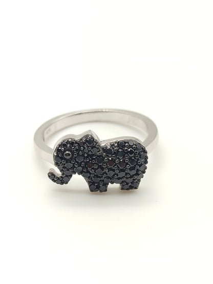 Bianca Milano Pavè Elephant Ring