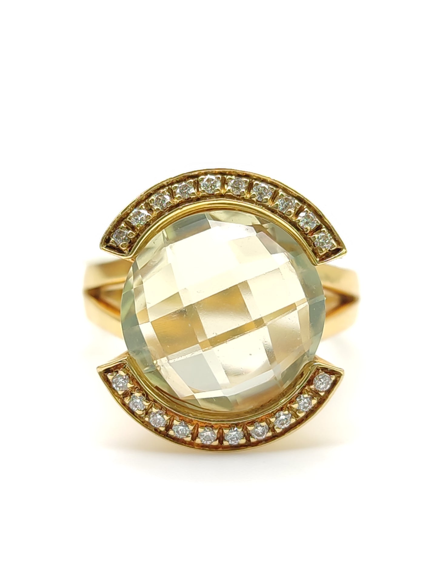 Pavan - Eliodoro ring and diamonds