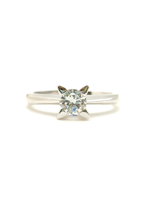 Gold solitaire ring with 0.45ct diamond