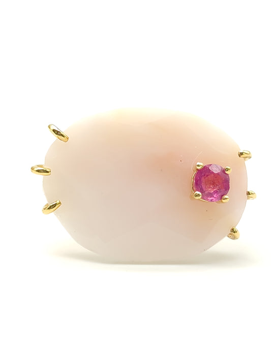 Tous - Gold ring with pink opal and ruby