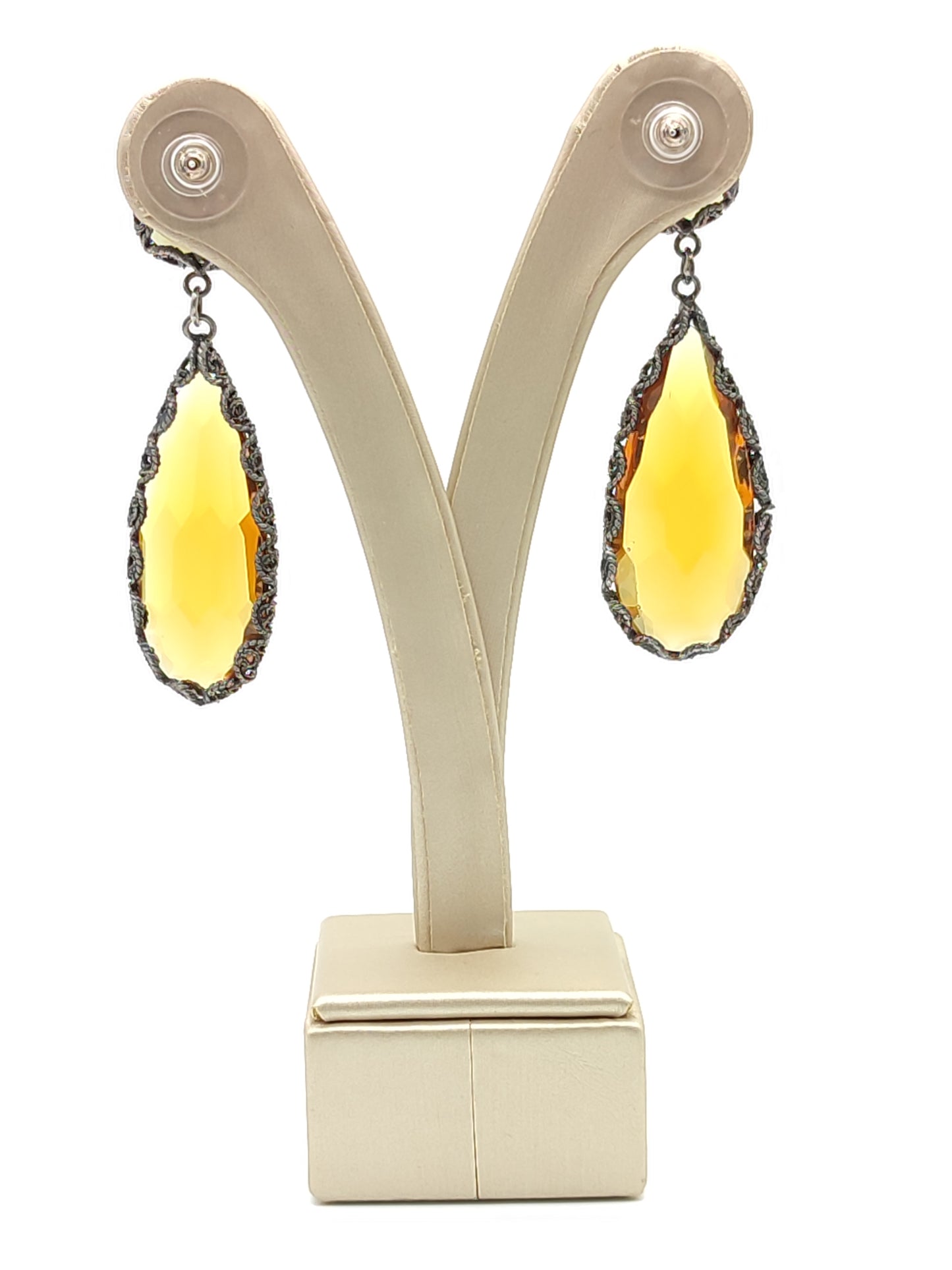 Silver filigree earrings with citrine quartz