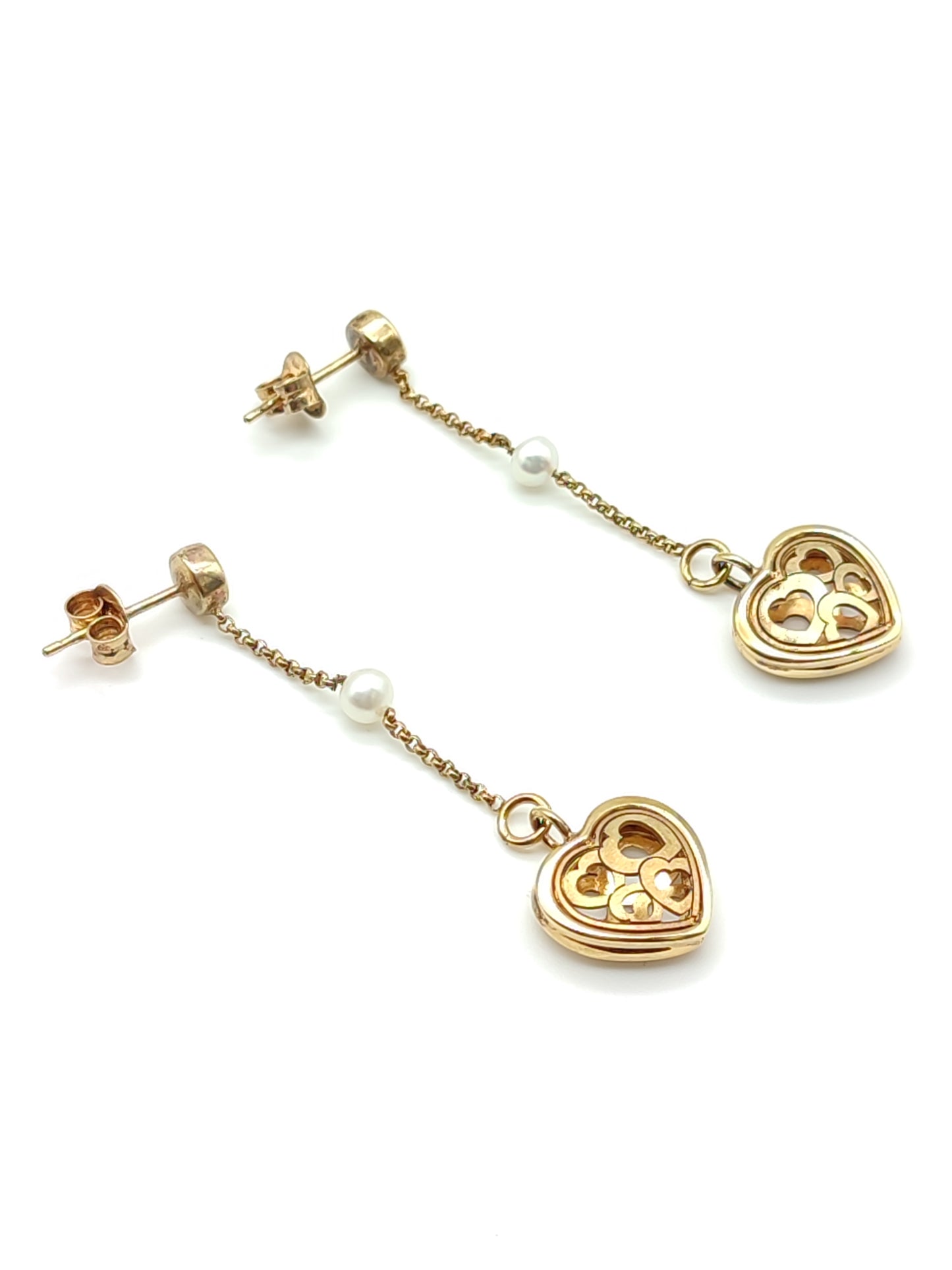 Golden silver earrings with hearts and pearls