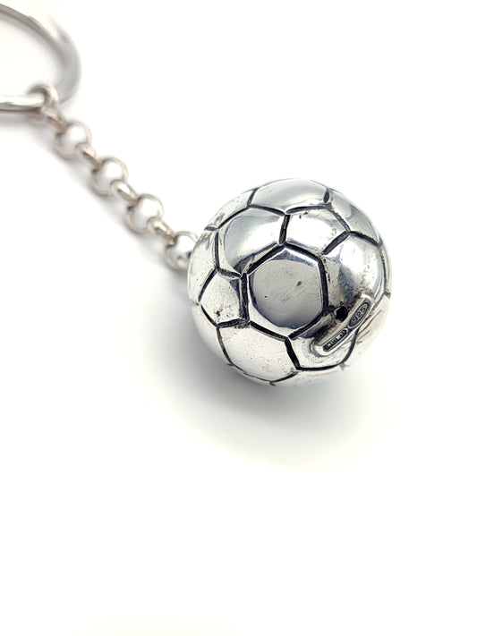 Portachiavi in argento con pallone da calcio