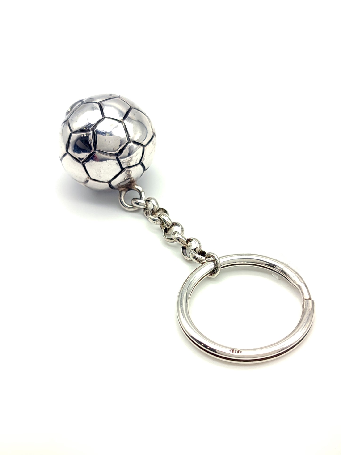 Portachiavi in argento con pallone da calcio