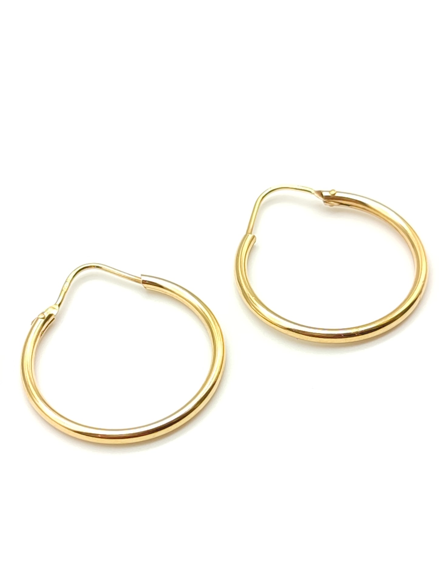 Gold hoop earrings diameter 2.5 cm